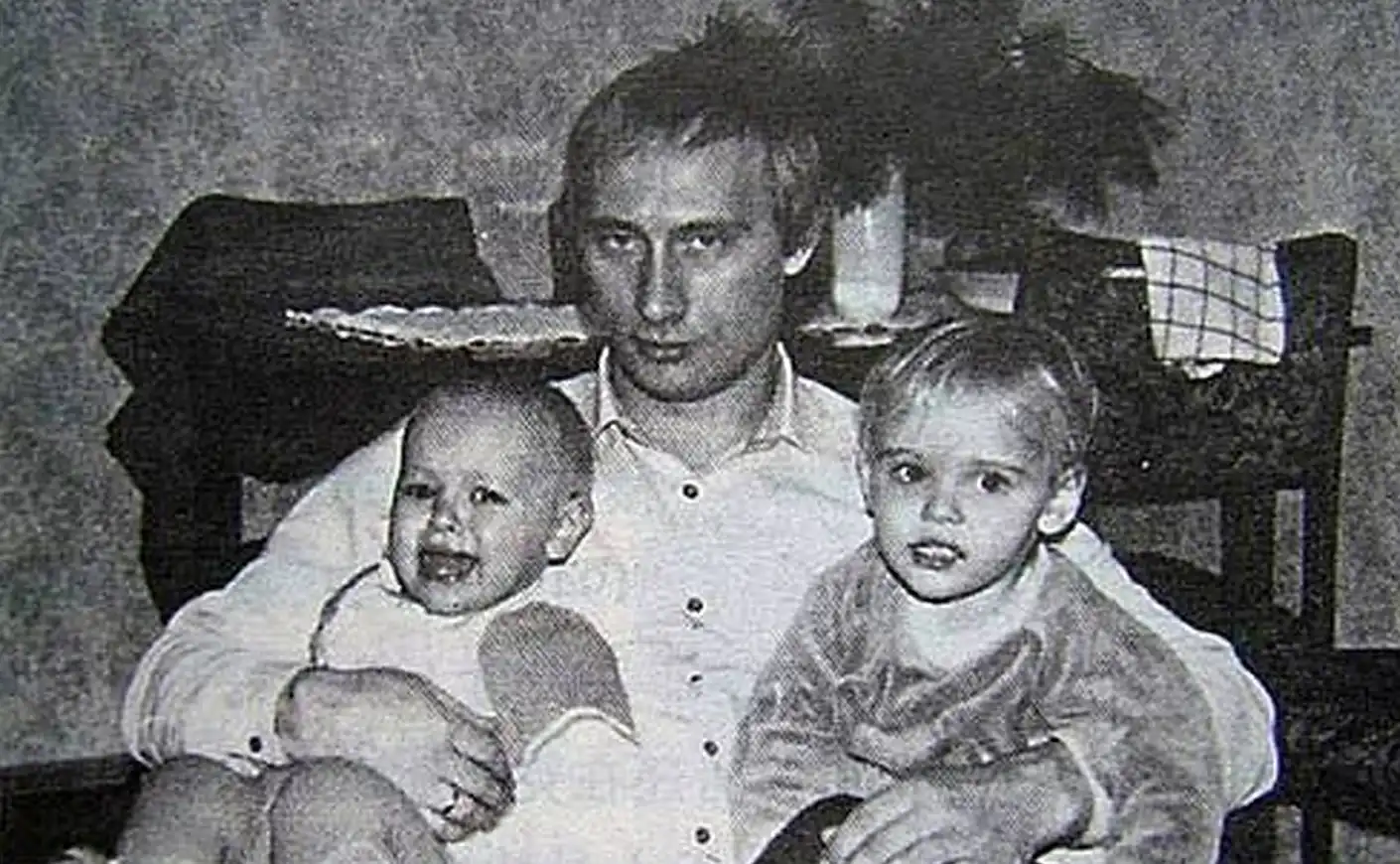 Kehidupan Keluarga Vladimir Putin: Sebuah Tinjauan Lengkap 1 Kehidupan Keluarga Vladimir Putin: Sebuah Tinjauan Lengkap