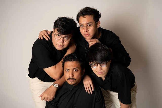 Wijaya 80 dan Sal Priadi Rilis Lagu Baru, Kisah Cinta Beda Agama yang Menyentuh 5 Wijaya 80 dan Sal Priadi Rilis Lagu Baru, Kisah Cinta Beda Agama yang Menyentuh