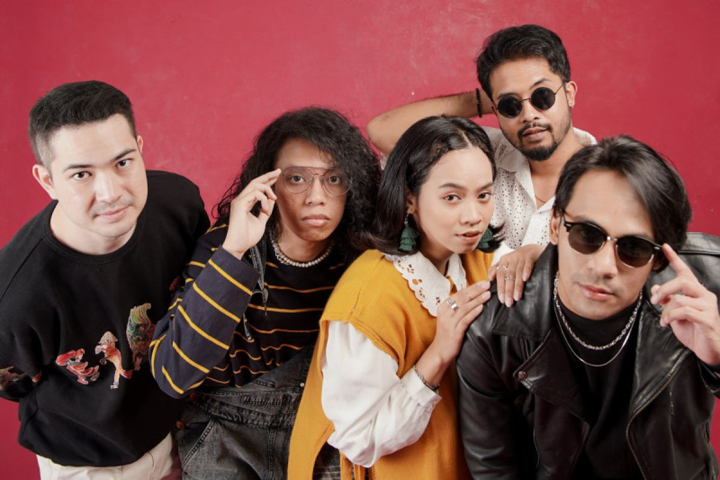 Harra Ungkap Wishlist Kolaborasi: Rizky Febian, Bernadya, hingga Candra Darusman 2 Harra Ungkap Wishlist Kolaborasi: Rizky Febian, Bernadya, hingga Candra Darusman